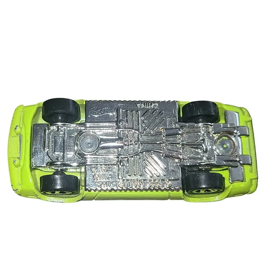 1996 Hot Wheels '70 Plymouth Barracuda 426 King 'Kuda Convertible - Lime Green